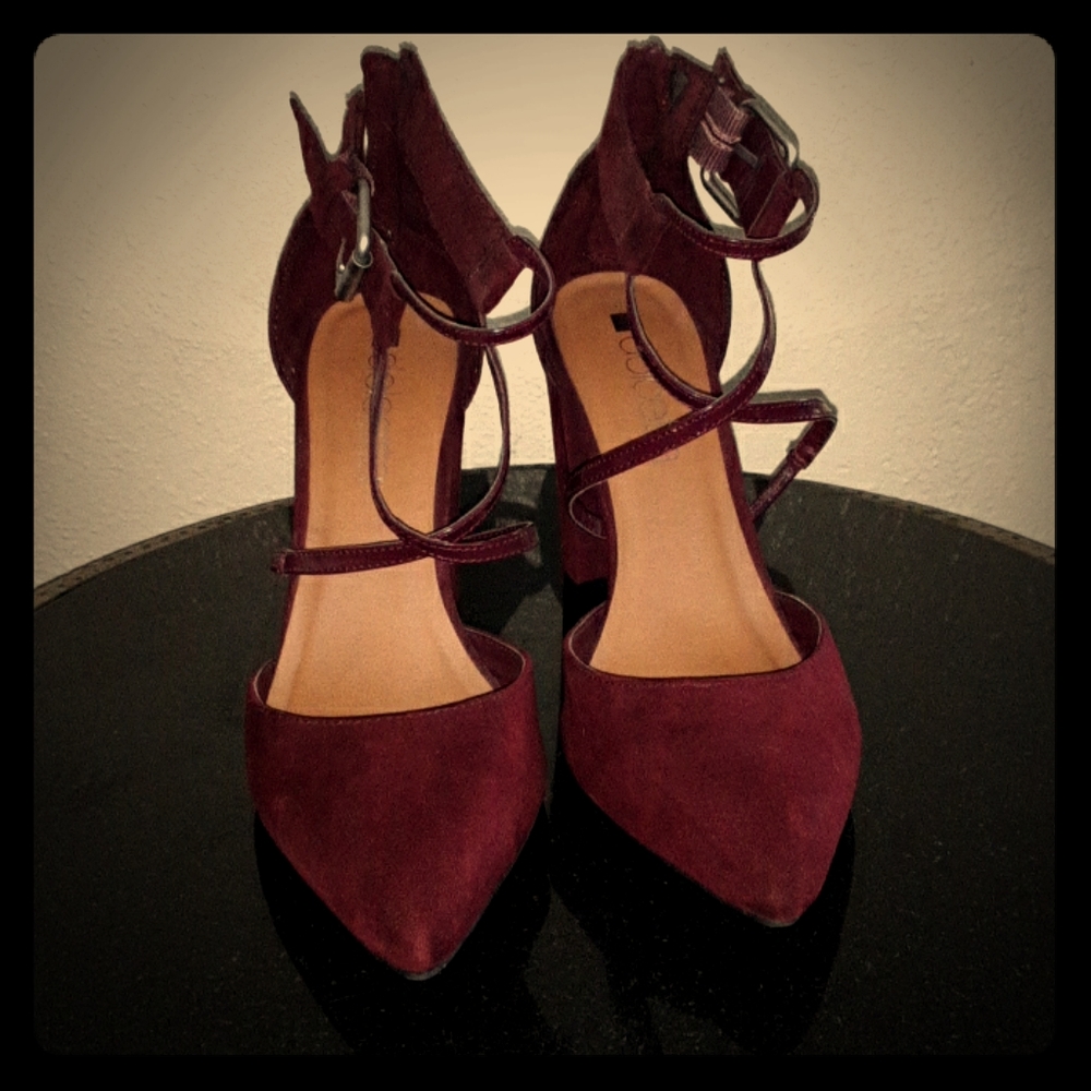 Heel is too high for me.